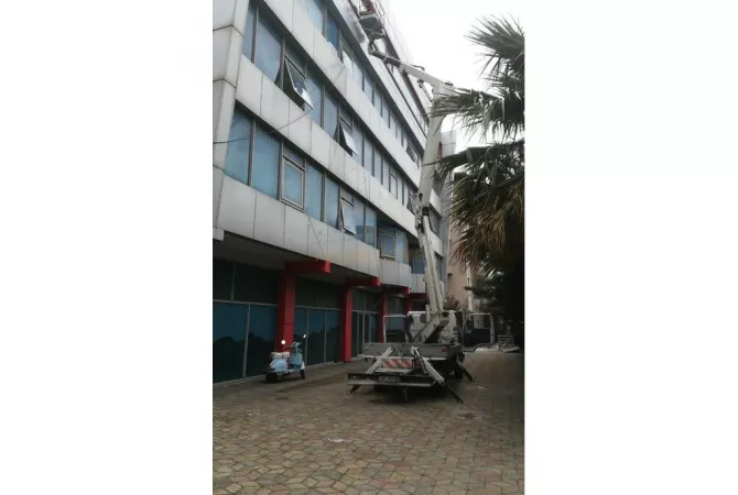 Ambient biznesi ne shitje 3+1 ne Durres - 2,500,000 Euro