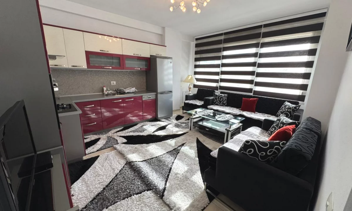 Shtepi me qera Apartament ne Tirane, 2+1, Mobilimi E mobiluar, Pagesa 600  Euro.