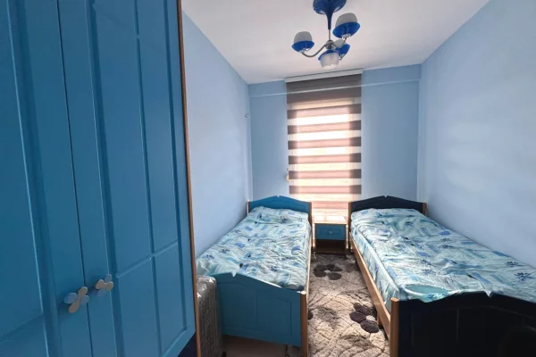 Shtepi me qera Apartament ne Tirane, 2+1, Mobilimi E mobiluar, Pagesa 600  Euro.