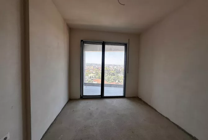 Shtepi ne shitje Apartament ne Tirane, 1+1, Mobilimi E mobiluar, Pagesa 130,000  Euro.