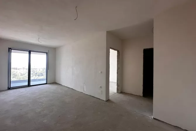 Shtepi ne shitje Apartament ne Tirane, 1+1, Mobilimi E mobiluar, Pagesa 130,000  Euro.