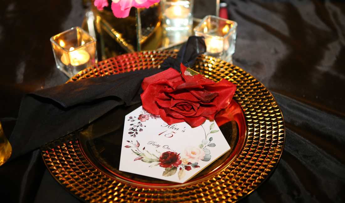 Ofrojme organizim per ditelindje me dekore te personalizuara