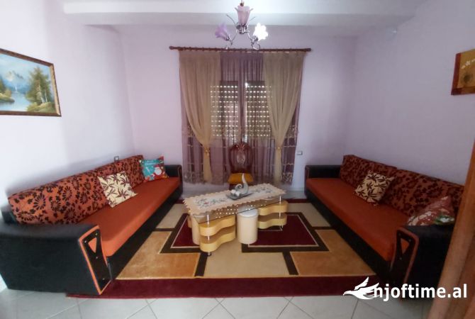 Casa privata/Indipendente in vendita a Koriza 5+1, Arredato