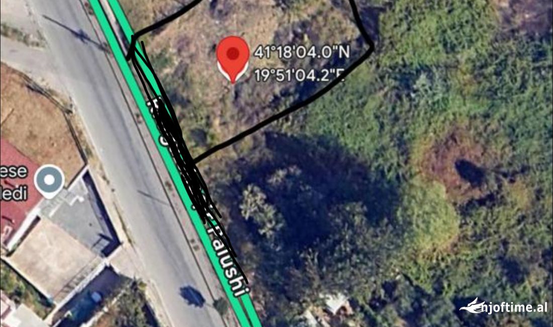 Tok per shitje , sauk pran hotel baronit 725m2 , me hipotek 