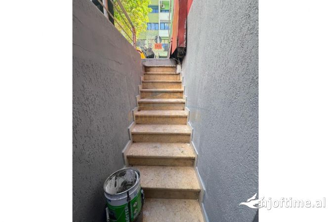 Ambient biznesi ne shitje 1+1 ne Tirane - 65,000 Euro