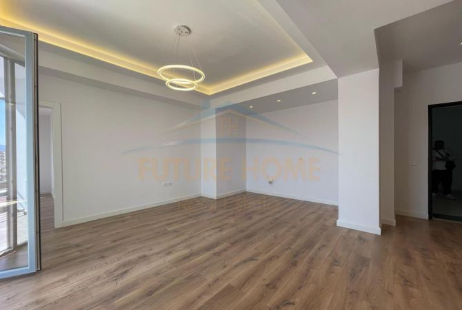 Shtepi ne shitje Apartament ne Tirane, 2+1, Mobilimi Bosh, pa mobiluar, Pagesa 212,000  Euro.