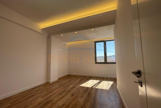 Shtepi ne shitje Apartament ne Tirane, 2+1, Mobilimi E mobiluar, Pagesa 212,000  Euro.