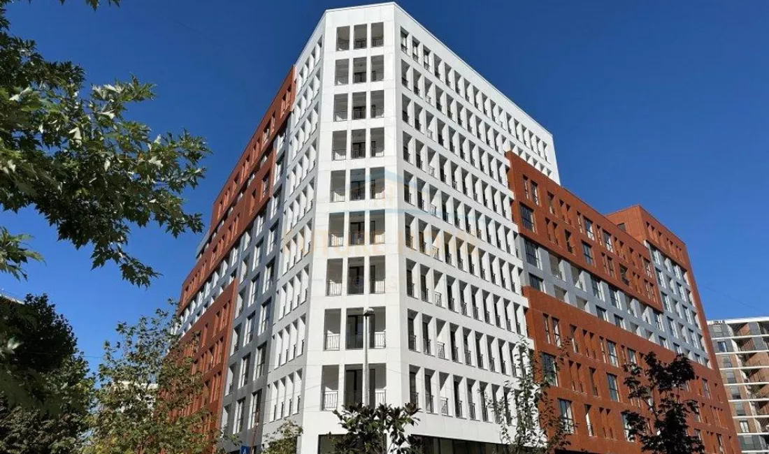 Shtepi ne shitje Apartament ne Tirane, 2+1, Mobilimi Bosh, pa mobiluar, Pagesa 154,000  Euro.