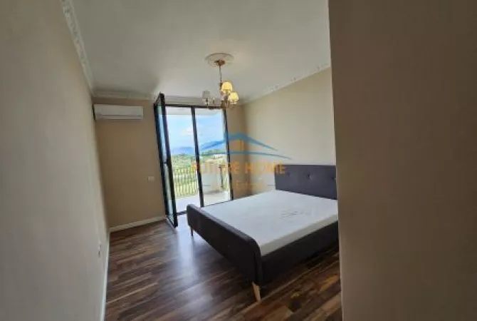 Shtepi ne shitje Apartament ne Tirane, 2+1, Mobilimi E mobiluar, Pagesa 240,000  Euro.