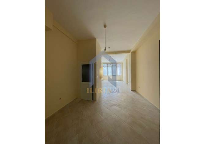 Business Property for Rent 1+1 in Tirana - 400 Euro