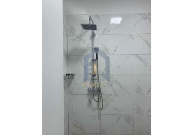 Shtepi me qera Apartament ne Tirane, 2+1, Mobilimi E mobiluar, Pagesa 750  Euro.