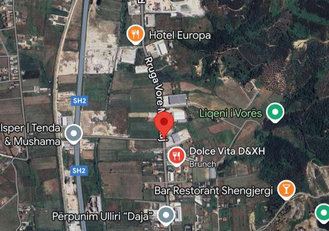 Ambiente Commerciale in Affitto 4+1 a Tirana - 2,000 Euro