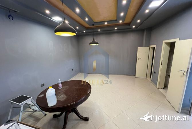 Business Property in Sale 1+1 in Tirana - 60,000 Euro