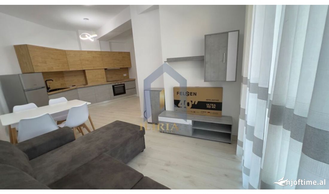 Shtepi me qera Apartament ne Tirane, 2+1, Mobilimi E mobiluar, Pagesa 570  Euro.