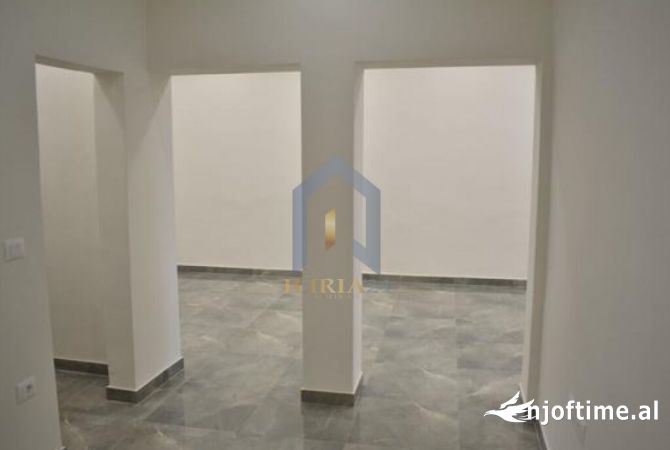 Business Property in Sale 1+1 in Tirana - 469,000 Euro