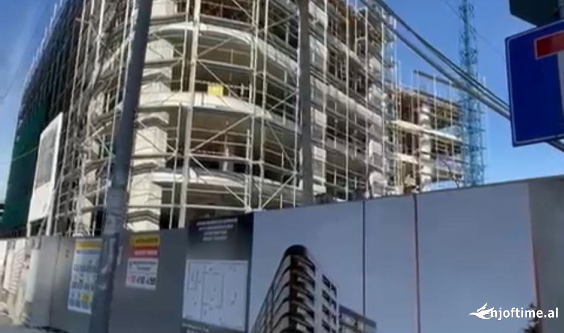 Shtepi ne shitje Apartament ne Tirane, 1+1, Mobilimi Bosh, pa mobiluar, Pagesa 115,650  Euro.