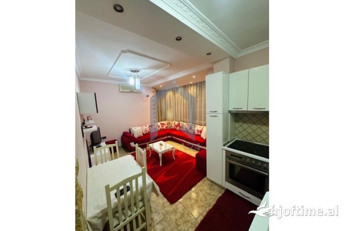 Apartament 2+1 me qira tek  “21 Dhjetori”