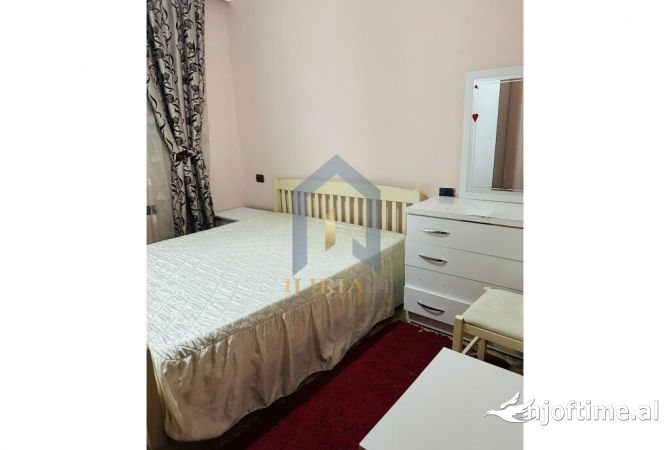 Shtepi me qera Apartament ne Tirane, 2+1, Mobilimi E mobiluar, Pagesa 600  Euro.