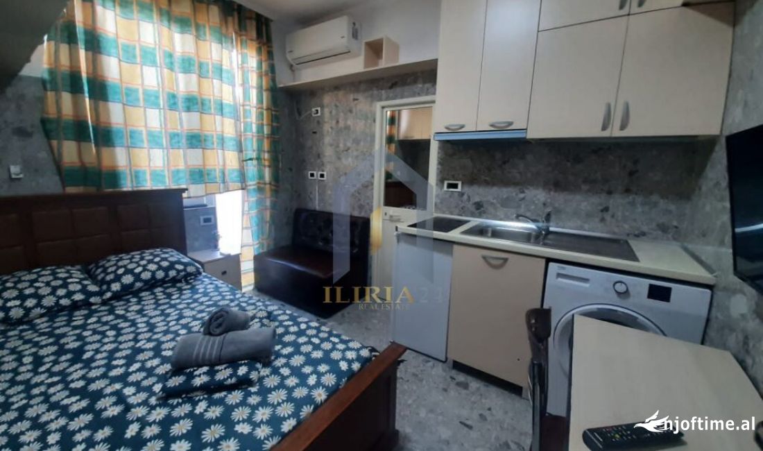 Shtepi me qera Apartament ne Tirane, Garsoniere, Mobilimi E mobiluar, Pagesa 350  Euro.