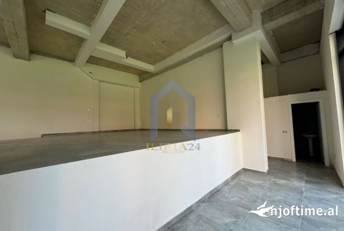 Ambient biznesi me qira ne "Astir" Kompleksi "Simacom