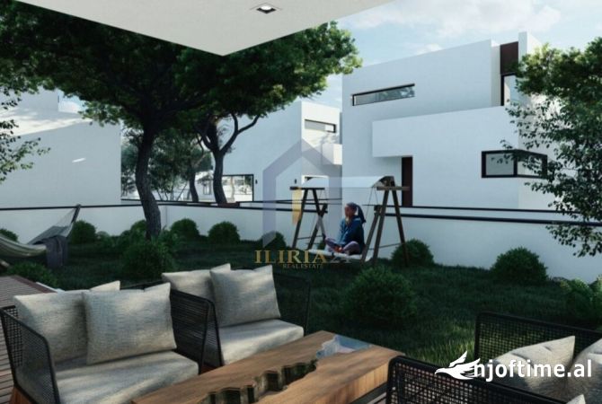 Shtepi ne shitje Vila Luksoze ne Durres, 3+1, Mobilimi Bosh, pa mobiluar, Pagesa 840,000  Euro.