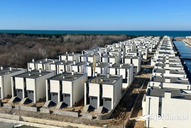 Vile ne shitje tek , Turquoise Marina, Hamallaj, Durres.