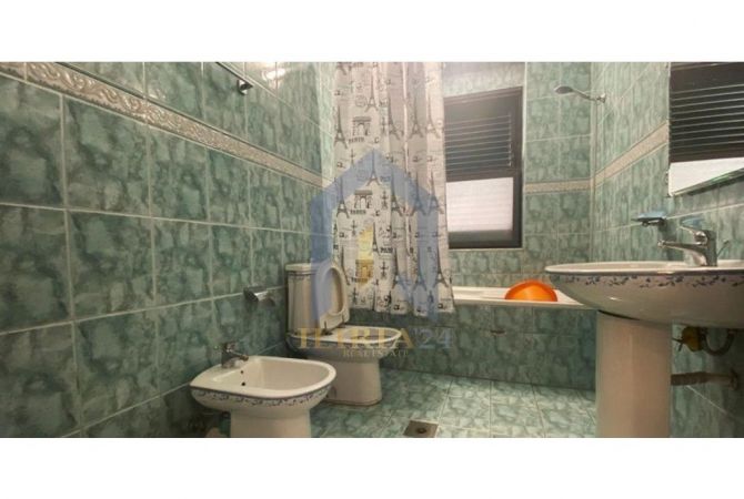 Luxury villas for sale in Tirana 7+1, Furnished