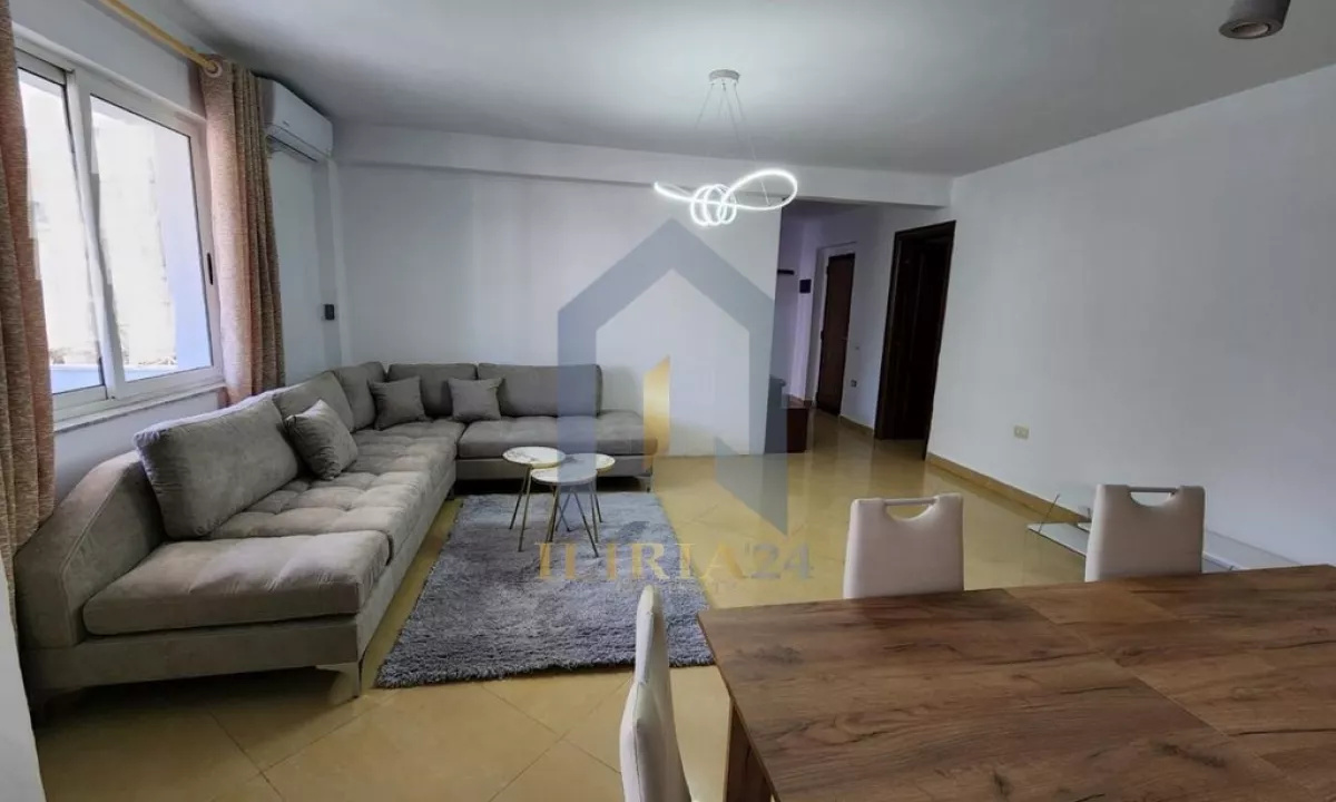 Shtepi ne shitje Apartament ne Tirane, 2+1, Mobilimi E mobiluar, Pagesa 187,000  Euro.