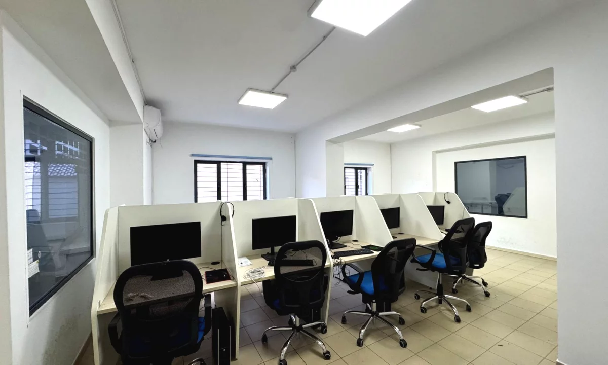 Ambient biznesi me qira tek “Pazari I Ri” Sheshi “Avni Rustemi”