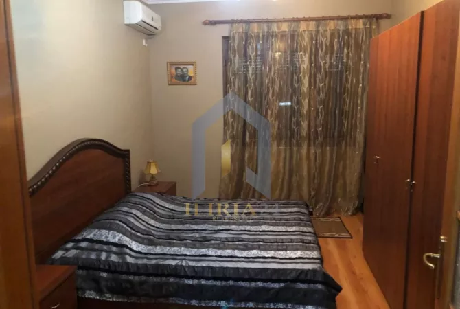 Shtepi me qera 1+1 ne Tirane - 500 Euro