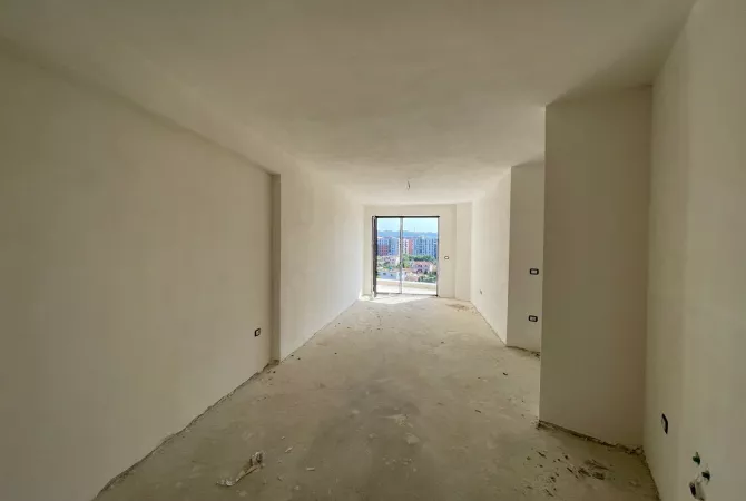 Shtepi ne shitje Apartament ne Tirane, 1+1, Mobilimi Bosh, pa mobiluar, Pagesa 125,000  Euro.