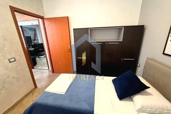 Shtepi me qera Apartament ne Tirane, 2+1, Mobilimi E mobiluar, Pagesa 860  Euro.