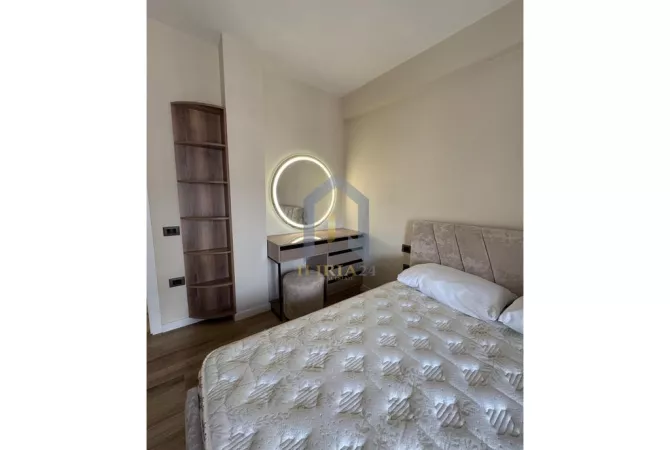 Shtepi me qera Apartament ne Tirane, 1+1, Mobilimi E mobiluar, Pagesa 600  Euro.