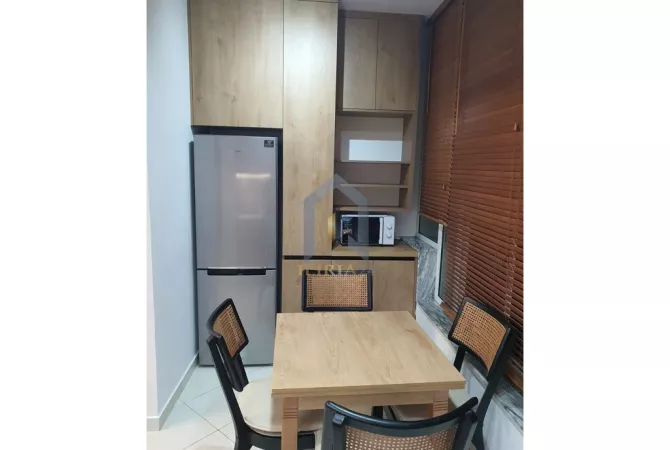 Shtepi me qera Apartament ne Tirane, 1+1, Mobilimi E mobiluar, Pagesa 600  Euro.