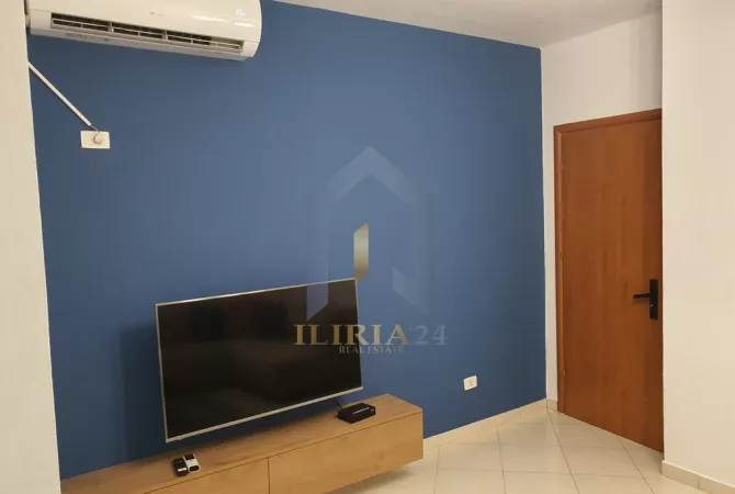 Shtepi me qera Apartament ne Tirane, 1+1, Mobilimi E mobiluar, Pagesa 600  Euro.