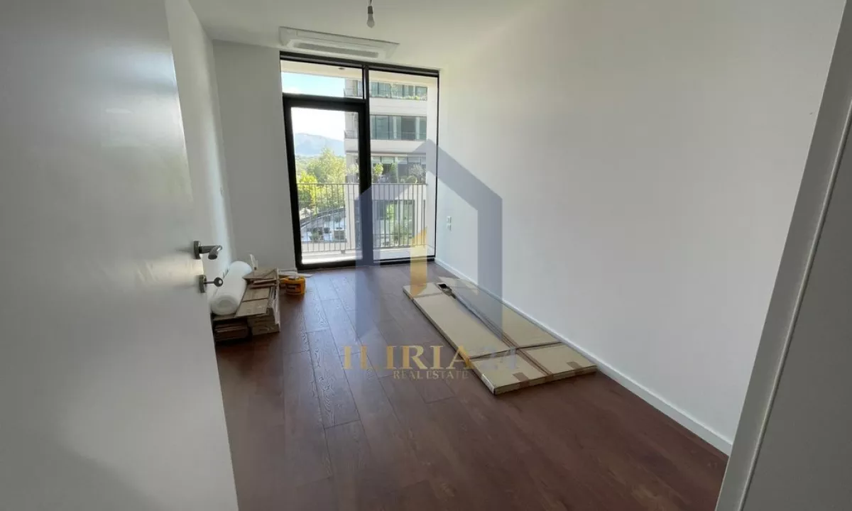 Ambjent per zyre me qira "Lake View"