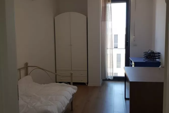 Shtepi me qera Apartament ne Tirane, 2+1, Mobilimi E mobiluar, Pagesa 800  Euro.