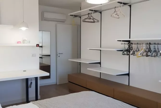 Shtepi me qera Apartament ne Tirane, 2+1, Mobilimi E mobiluar, Pagesa 800  Euro.