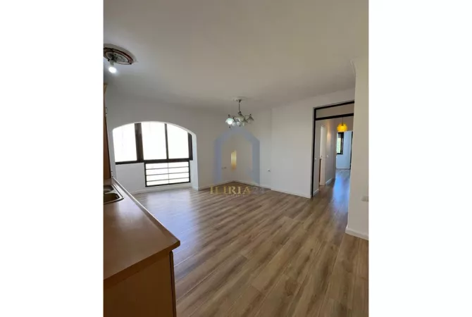 Shtepi ne shitje 2+1 ne Tirane - 165,000 Euro