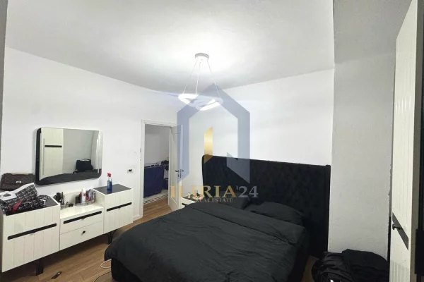Shtepi ne shitje 2+1 ne Tirane - 150,000 Euro