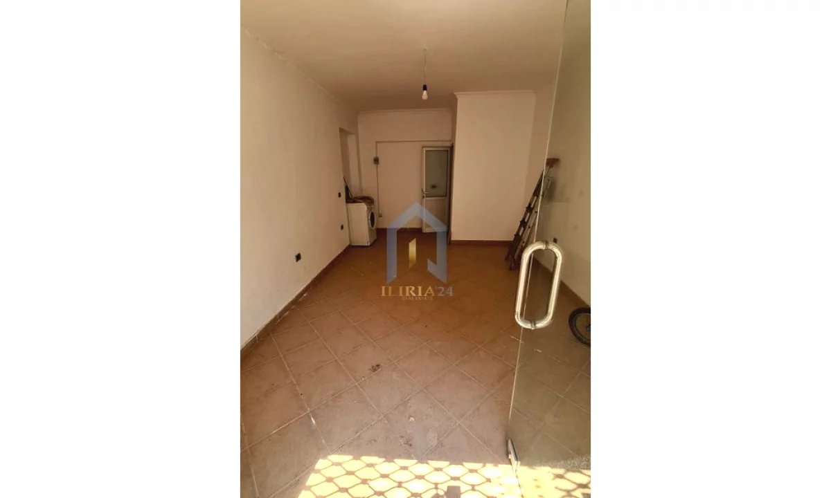 Ambient Biznesi me qira “Mine Peza”