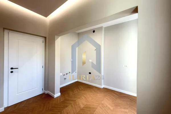 Shtepi ne shitje Apartament ne Tirane, 2+1, Mobilimi Bosh, pa mobiluar, Pagesa 255,000  Euro.