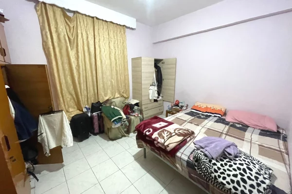 Shtepi ne shitje Apartament ne Tirane, 2+1, Mobilimi E mobiluar, Pagesa 190,000  Euro.