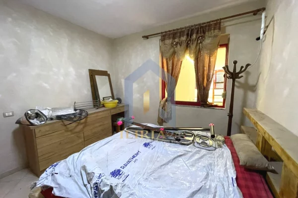 Shtepi ne shitje 2+1 ne Tirane - 120,000 Euro
