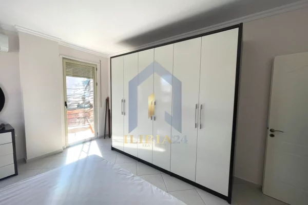 Shtepi me qera Apartament ne Tirane, 2+1, Mobilimi E mobiluar, Pagesa 650  Euro.