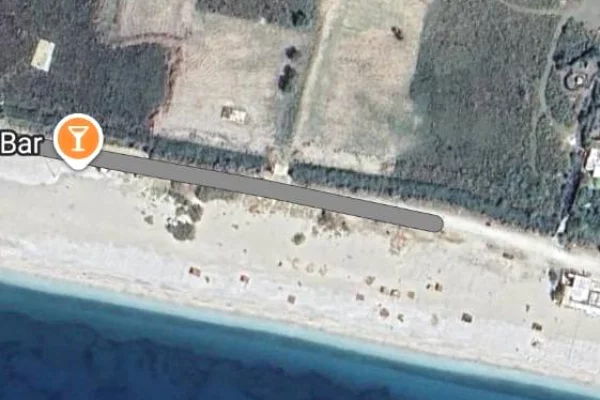 Tokë për shitje në 