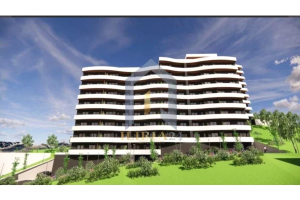 Shtepi ne shitje Apartament ne Vlore, 1+1, Mobilimi Bosh, pa mobiluar, Pagesa 195,000  Euro.