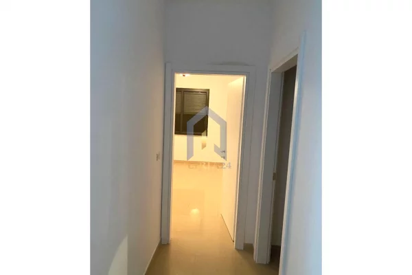 Ambient Biznesi me qira tek “Komuna Parisit ”