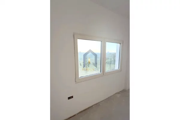 Appartamento in vendita a Tirana 1+1, Vuoto