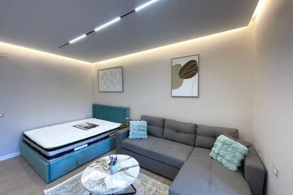 Appartamento in vendita a Tirana Garsoniere, Arredato